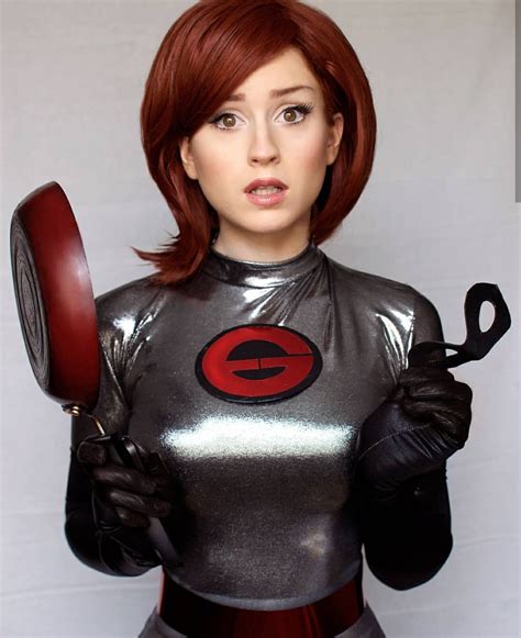 Vídeos pornôs com Elastigirl Cosplay 